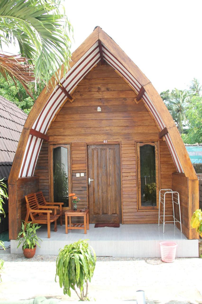Mirna Homestay Гили-Эйр Экстерьер фото