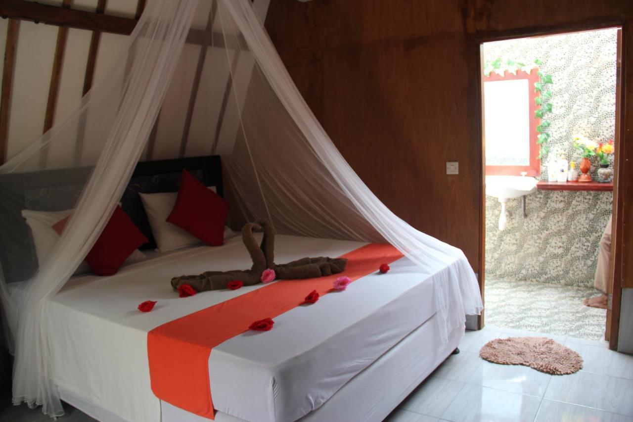 Mirna Homestay Гили-Эйр Экстерьер фото